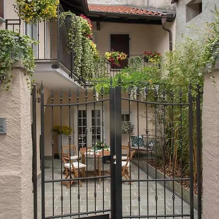 Casa Mia Holiday home Castelveccana